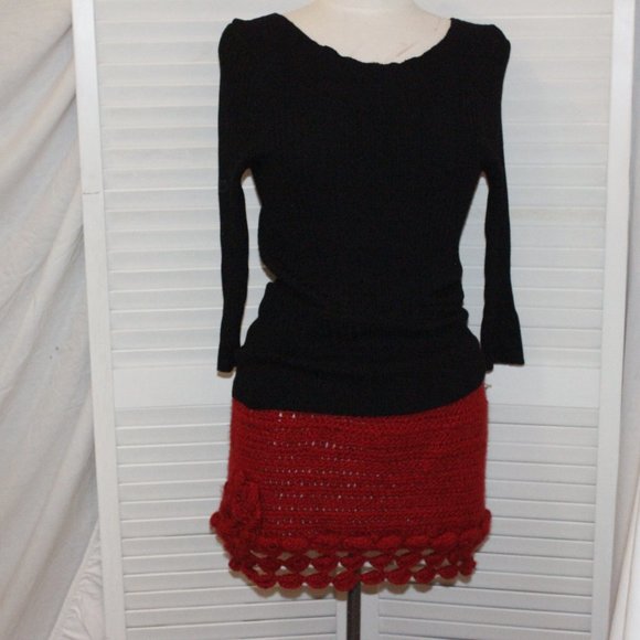 Handcrafted Crochet Mini Skirt sz S - Picture 6 of 6